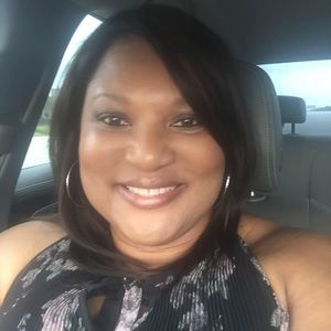 Meet your Posher, Madilena